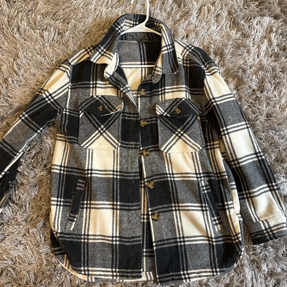 Women’s Black and White Plaid Jacket